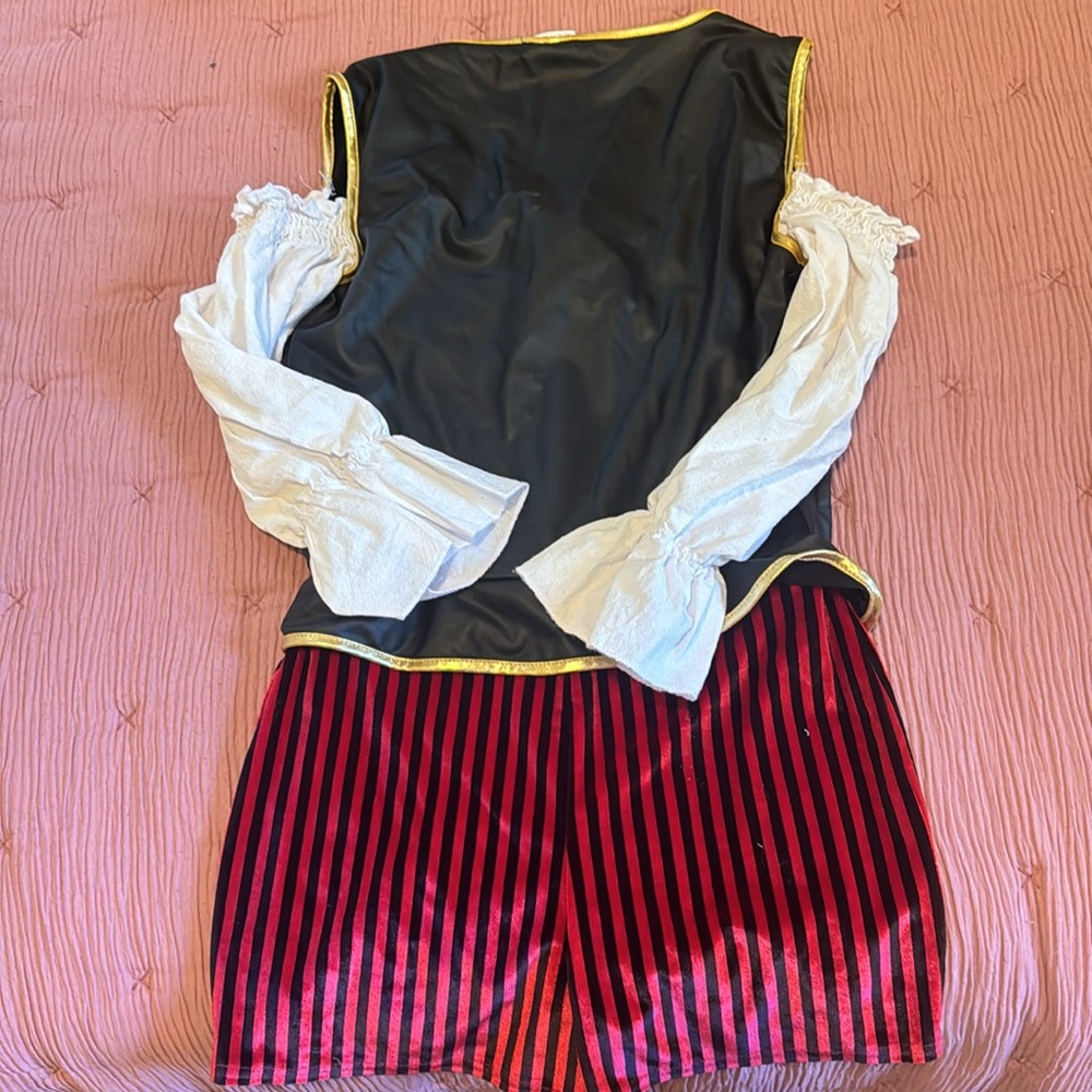 pirate costume 🏴‍☠️ - Picture 5 of 6